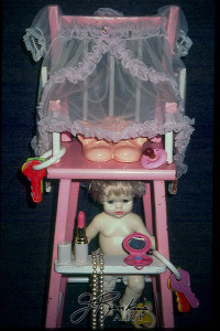 10 chair Baby Doll detail_